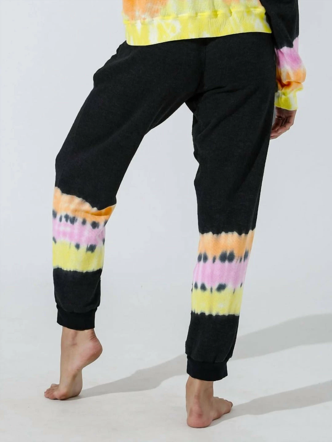 Brand new π€© Electric & Rose π© women Harbor Sweatpant in Onyx/Peony/Citrus βοΈ - Image 3