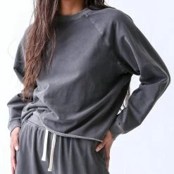 Promo 😉 Electric & Rose 👩 women Maya Vintage Raw Edge Sweatshirt in Onyx ⭐