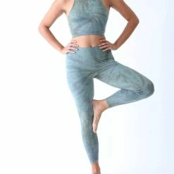 Best Pirce 👍 Electric & Rose 👩 women Sunset Legging in Verde ⭐