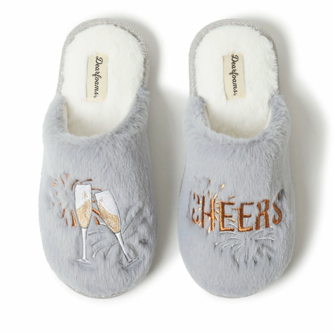 Flash Sale β¨ Dearfoams π© Women's Fluffy Holiday Celebration Gifting Slipper β¨ - Image 6